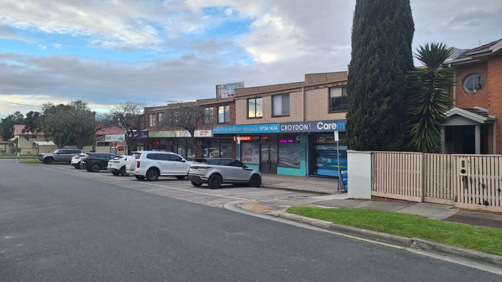 Barclay Street Shopping Centre shopfronts on Dorset Road in Croydon